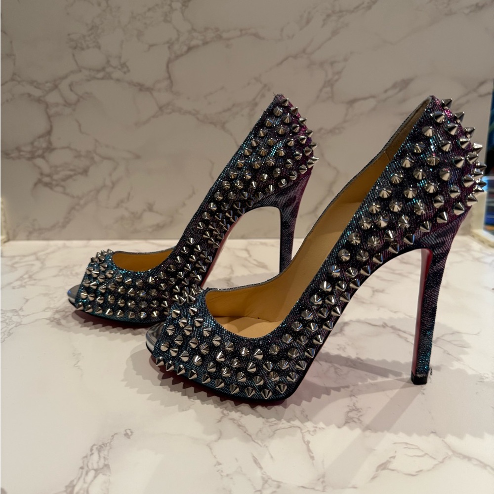 Christian Louboutin Lame Flo Spike 120 Pumps. Size US 37 1/2; brand new.